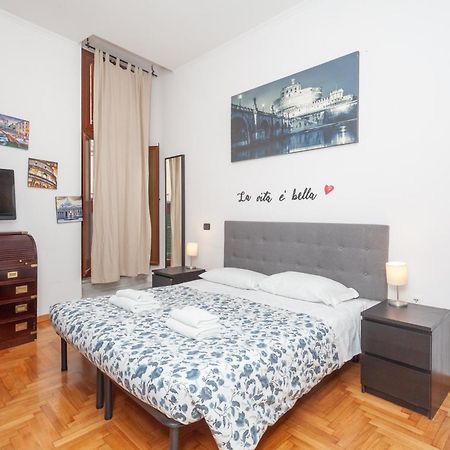 Pellegrino Piazza Navona Apartment Rome Bagian luar foto