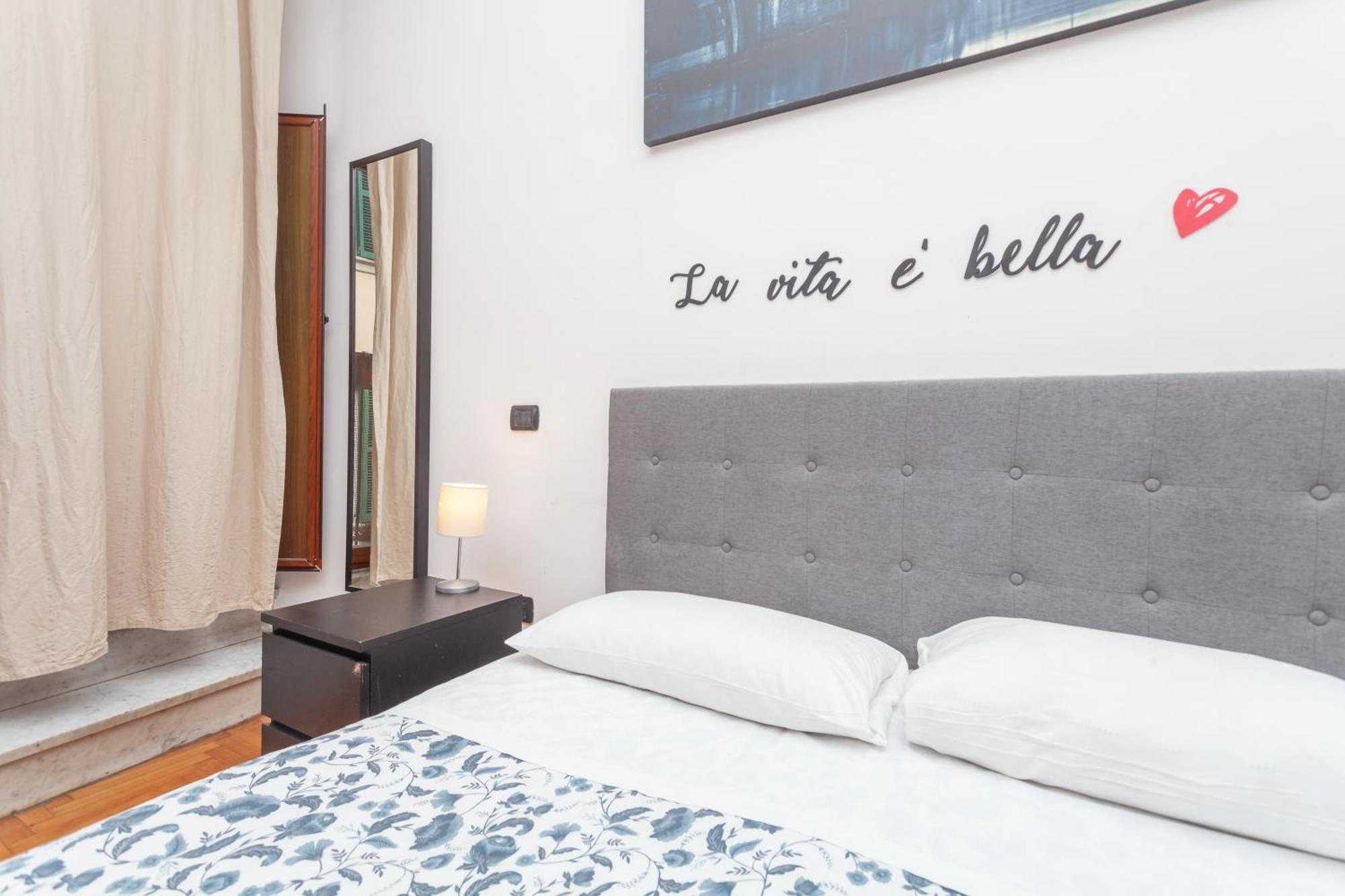 Pellegrino Piazza Navona Apartment Rome Bagian luar foto